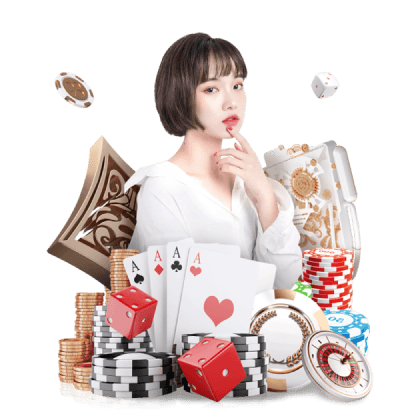 宏远老板娘44岁打扮很时尚！小蛮腰金发，和胡明轩杜润旺紧紧握手